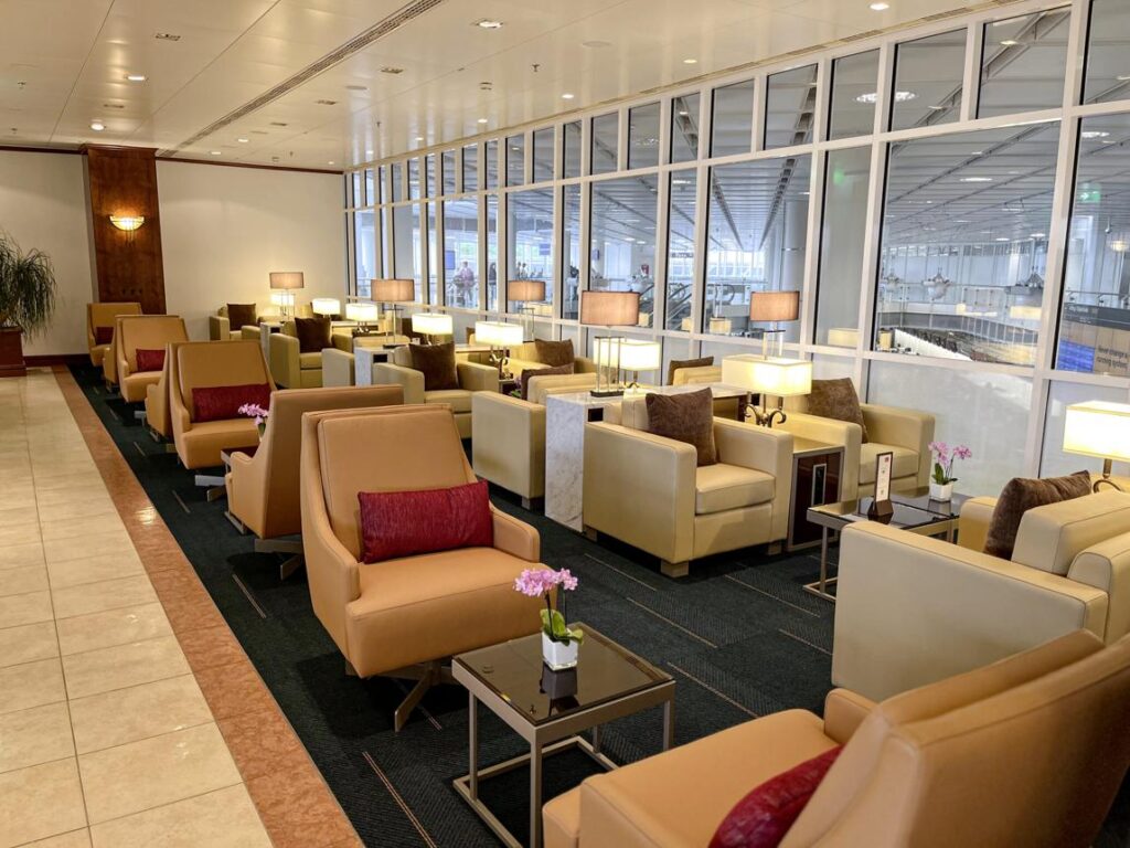 Emirates Elevates Premium Travel with Next-Generation Airport Lounges